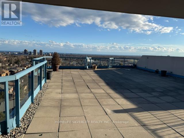 1103 - 250 Webb Drive, Mississauga, Ontario  L5B 3Z4 - Photo 30 - W12706042