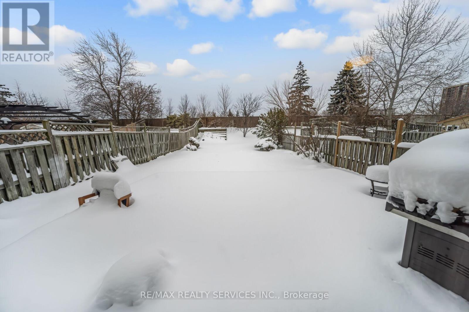 36 Merganser Crescent, Brampton, Ontario  L6W 4E7 - Photo 24 - W12706054