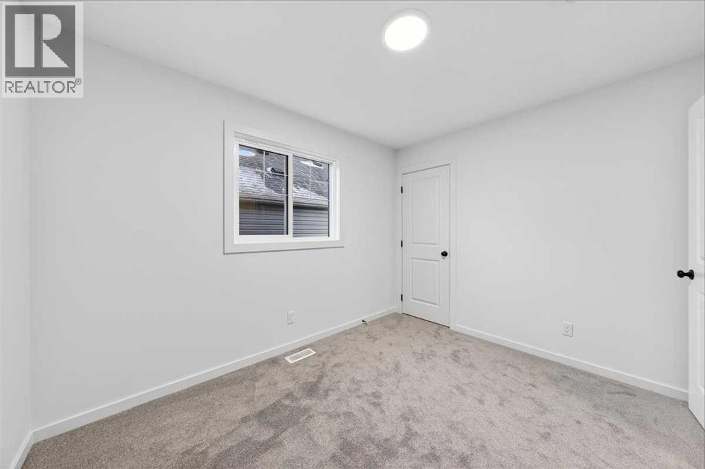 14 Osprey Hill Bay Sw, Calgary, Alberta  T3B 6S2 - Photo 35 - A2279025