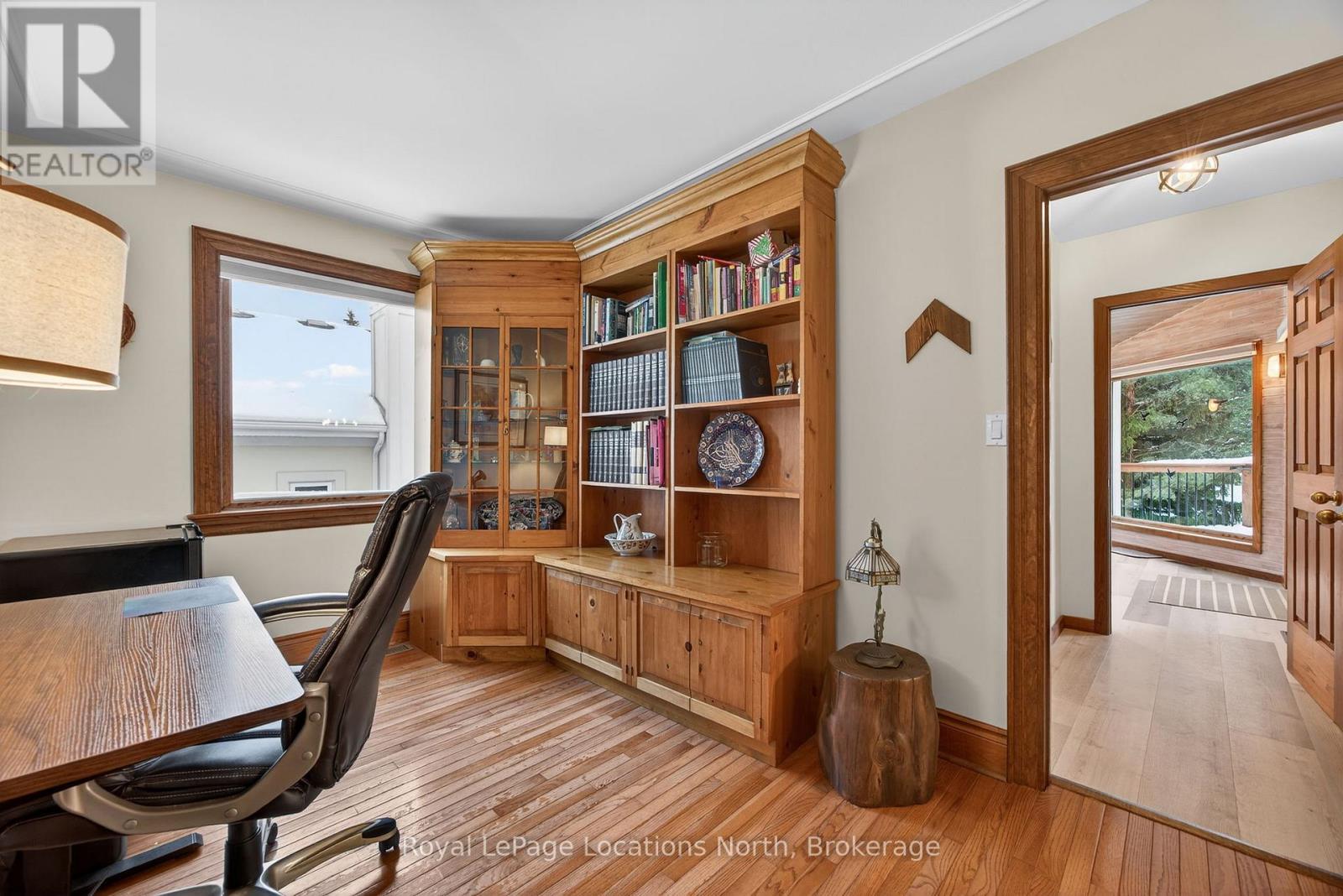 132 Pioneer Lane, Blue Mountains, Ontario  L9Y 0M7 - Photo 18 - X12706126