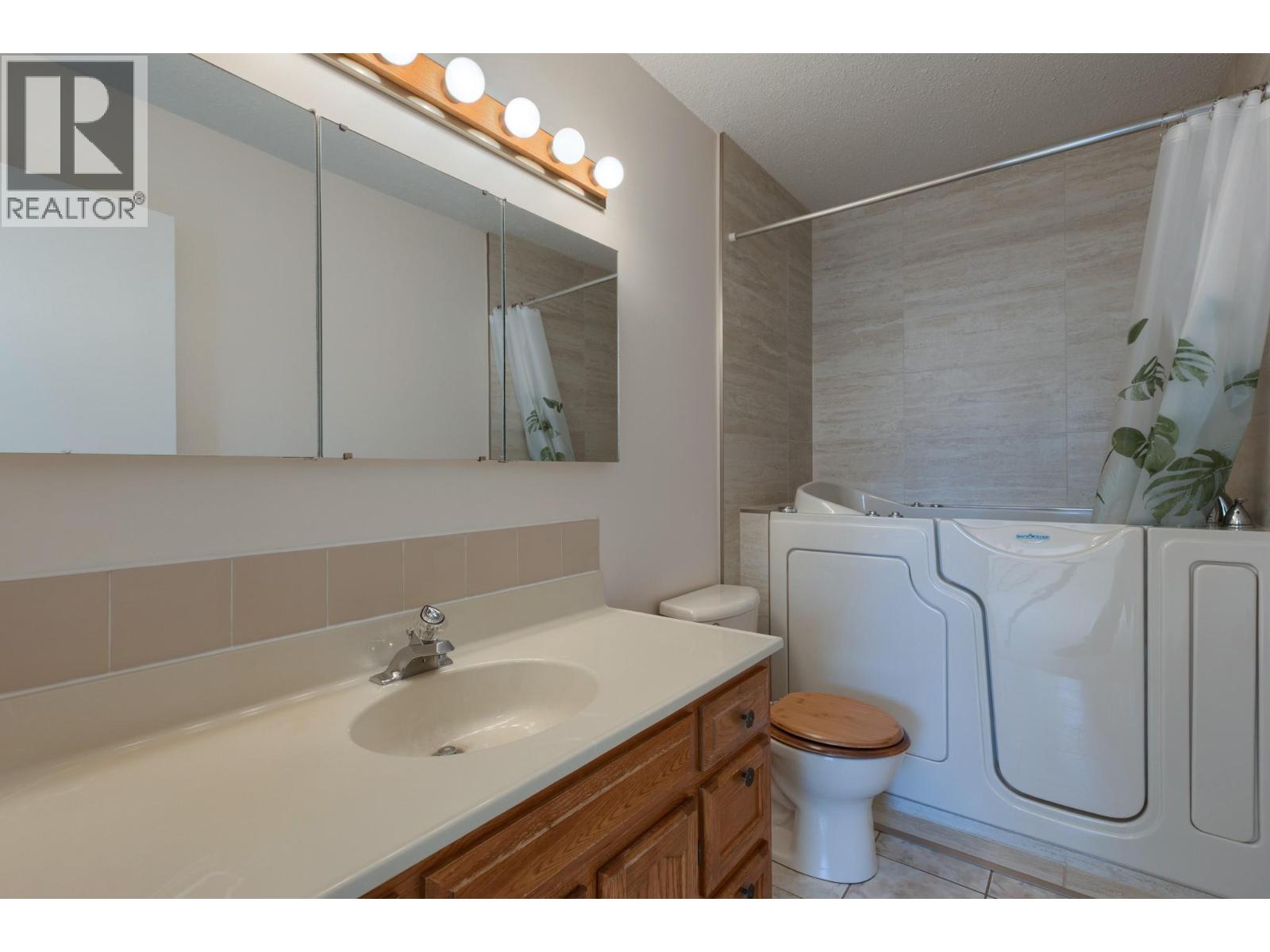 810 Fife Road, Kelowna, British Columbia  V1X 1V4 - Photo 9 - 10372743