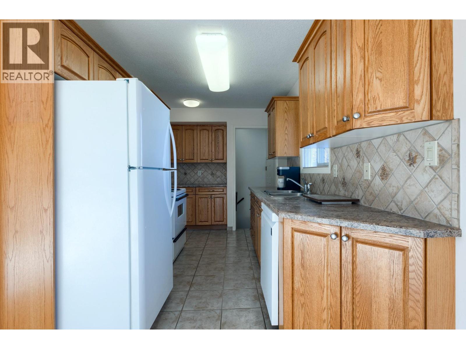 810 Fife Road, Kelowna, British Columbia  V1X 1V4 - Photo 13 - 10372743