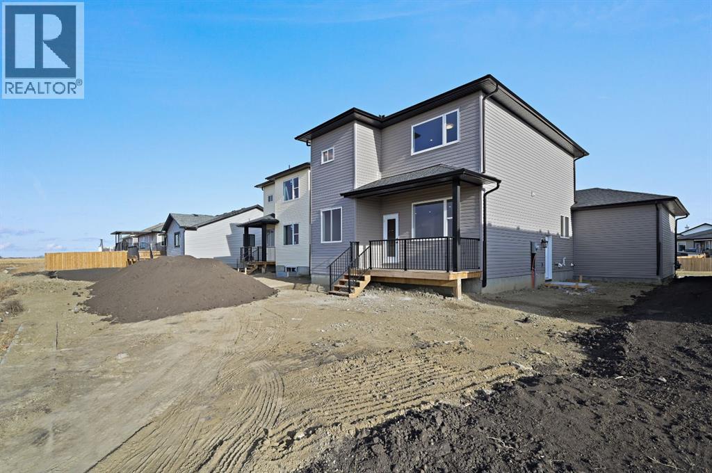 3430 Victory Way, Olds, Alberta  T0M 0W0 - Photo 31 - A2270678