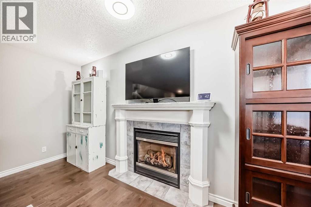 115 West Lakeview Circle, Chestermere, Alberta  T1X 1H7 - Photo 8 - A2278495