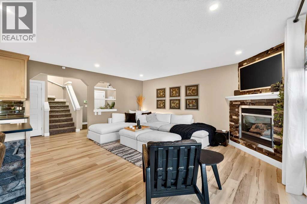 5318 Copperfield Gate Se, Calgary, Alberta  T2Z 4C4 - Photo 4 - A2276821