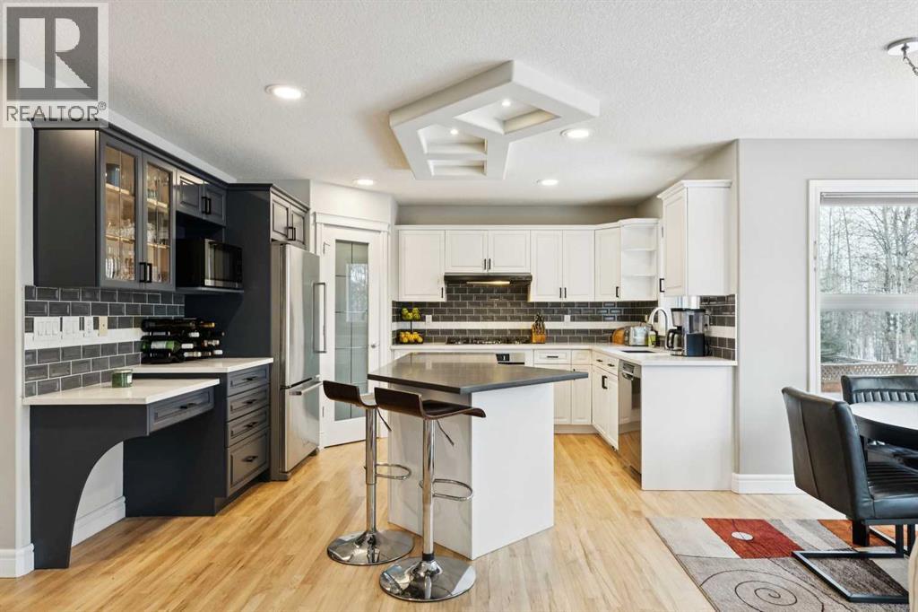 810 Wentworth Place Sw, Calgary, Alberta  T3H 4P1 - Photo 6 - A2277691