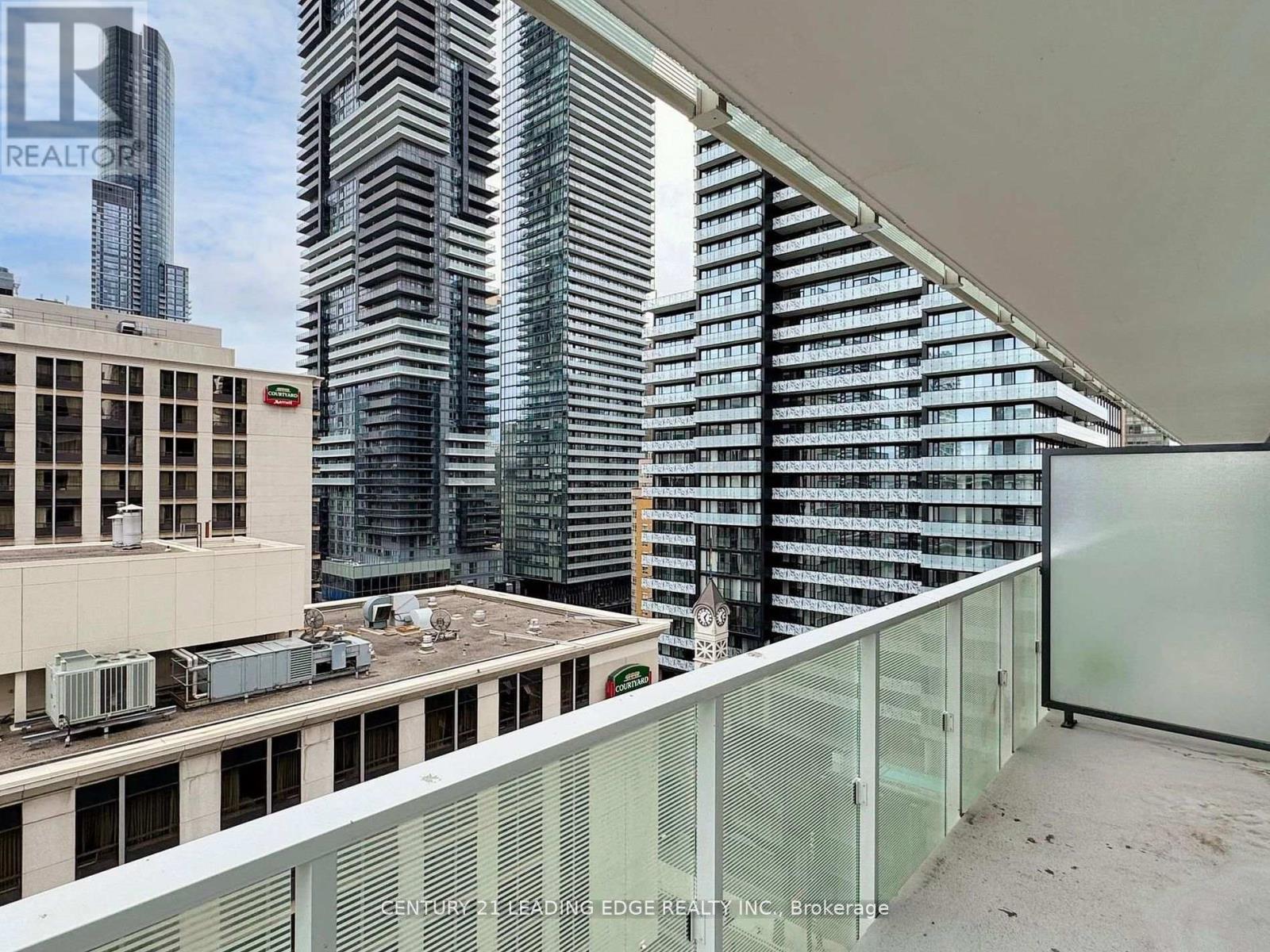 1009 - 501 YONGE STREET, Toronto, Ontario