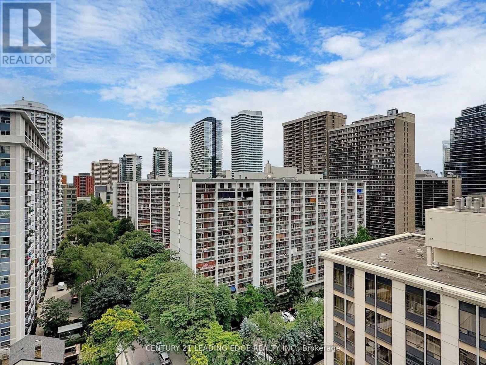 1009 - 501 Yonge Street, Toronto, Ontario  M4Y 0G8 - Photo 2 - C12706080