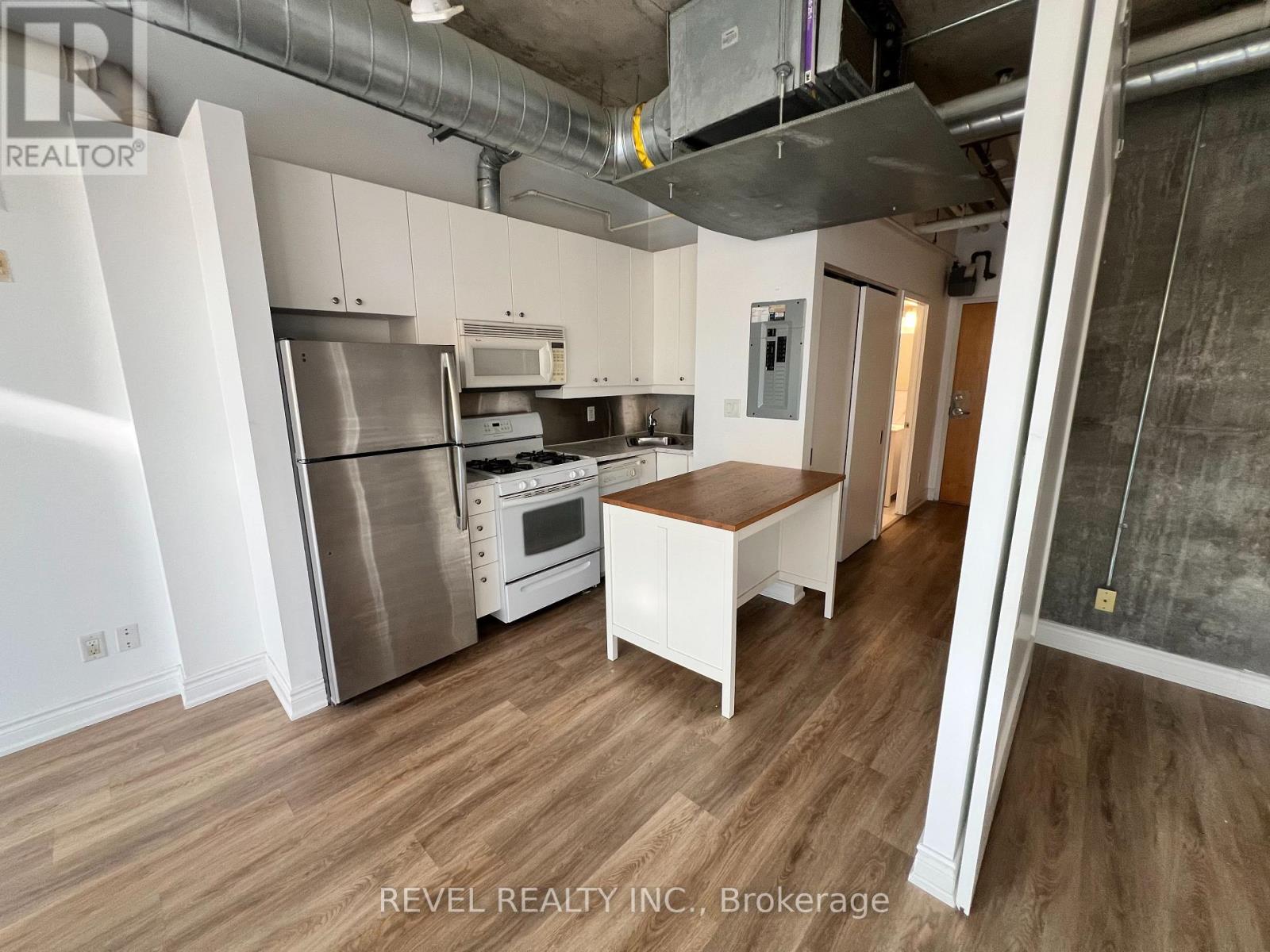 604 - 32 Stewart Street S, Toronto, Ontario  M5V 3T2 - Photo 9 - C12706122