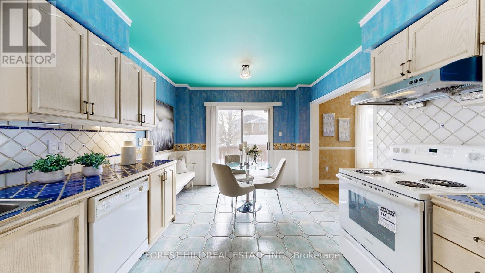 23 Red Rock Drive, Richmond Hill, Ontario  L4C 0E4 - Photo 14 - N12706078