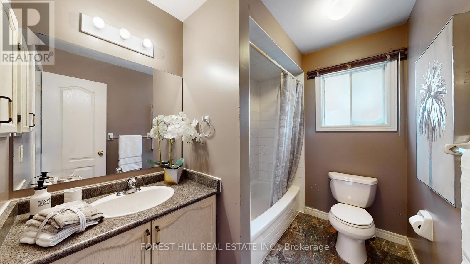 23 Red Rock Drive, Richmond Hill, Ontario  L4C 0E4 - Photo 34 - N12706078