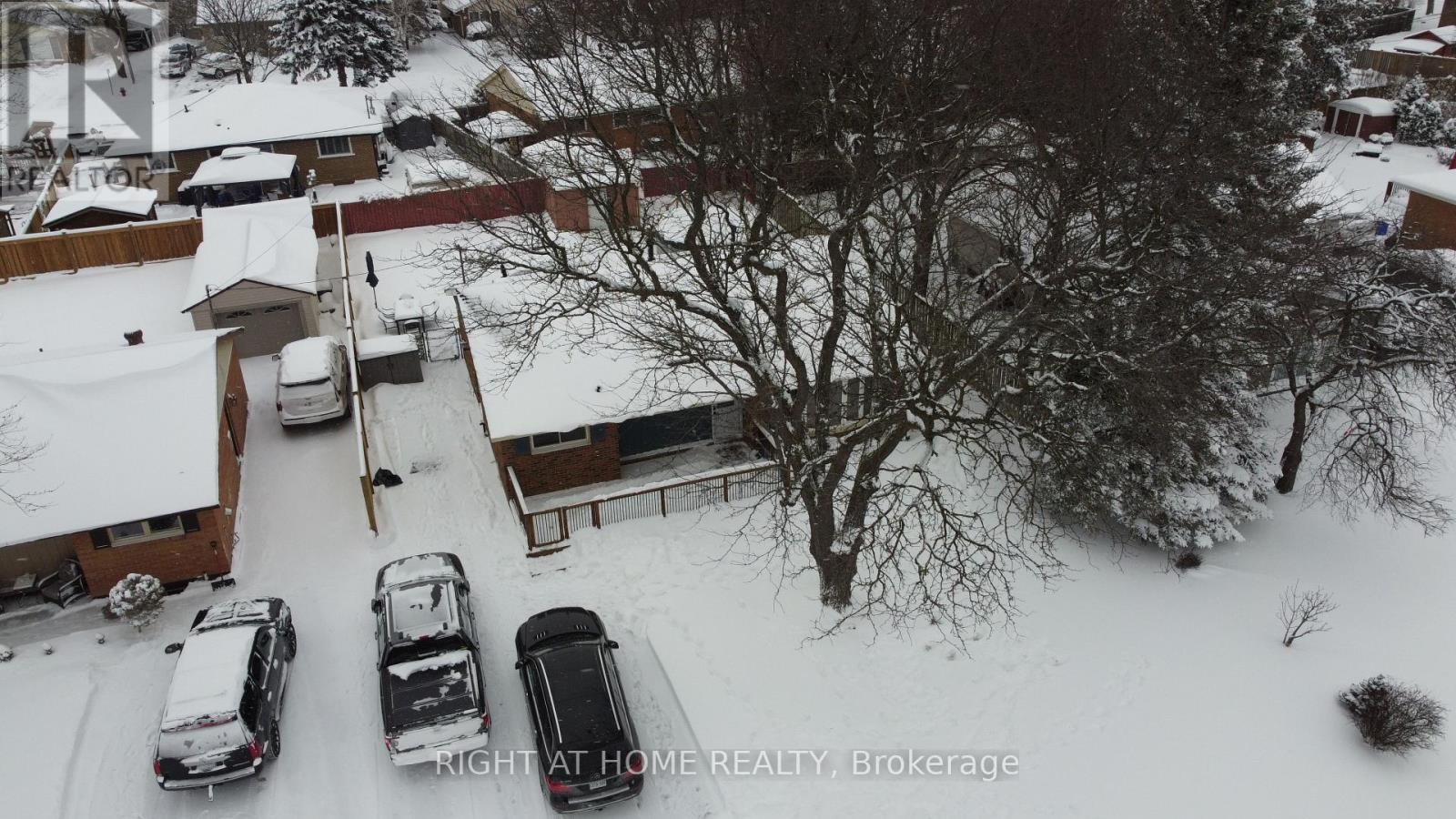 345 Maplewood Crescent, Milton, Ontario  L9T 2G1 - Photo 15 - W12705780