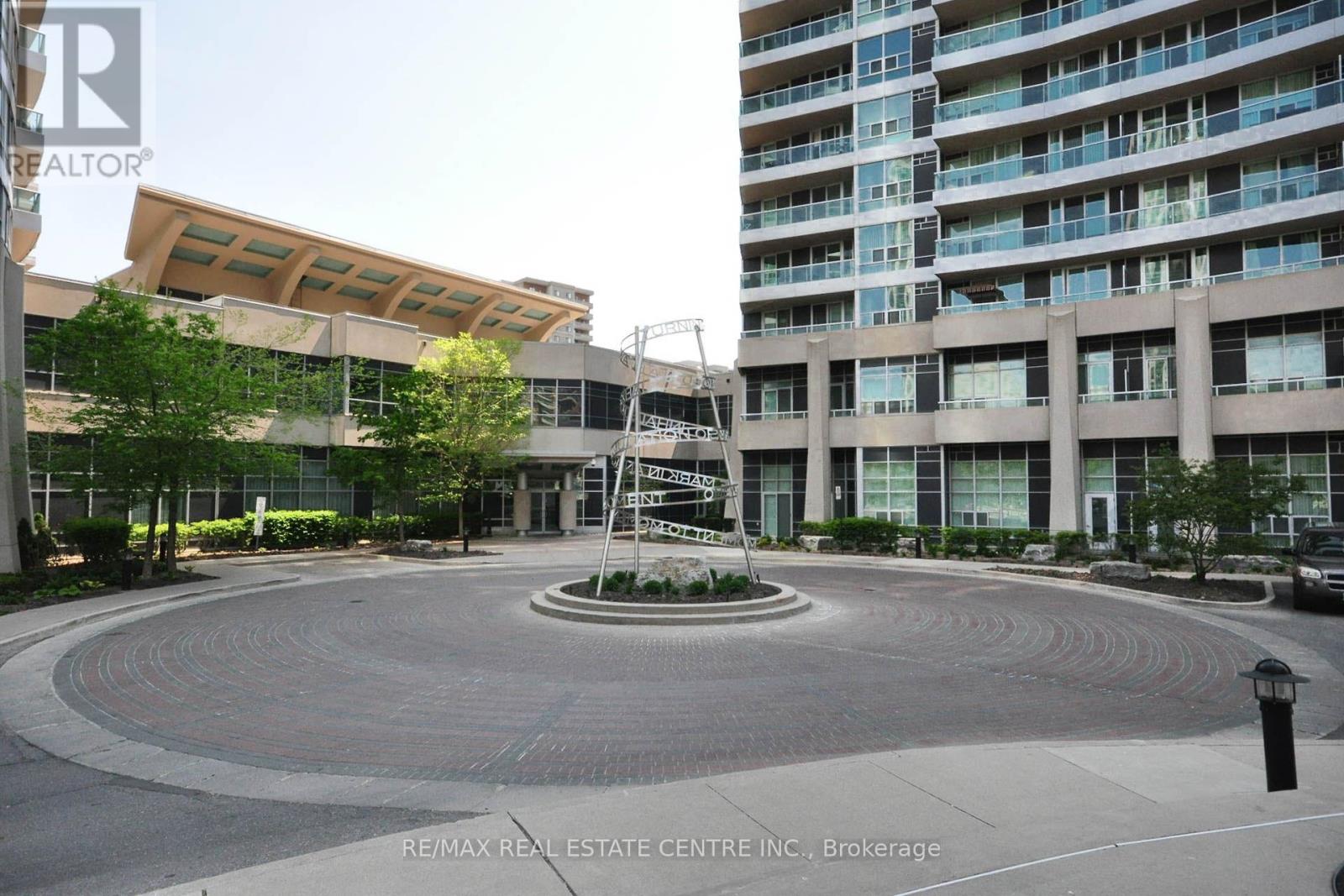 1604 - 1 Elm Drive W, Mississauga, Ontario  L5B 4M1 - Photo 3 - W12706092