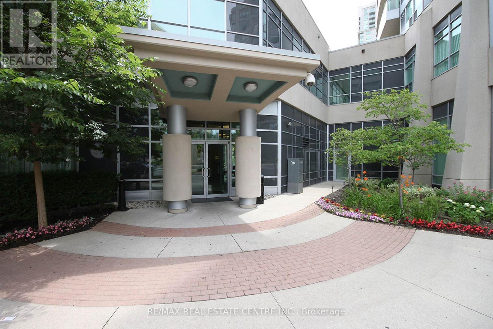 1604 - 1 Elm Drive W, Mississauga, Ontario  L5B 4M1 - Photo 5 - W12706092