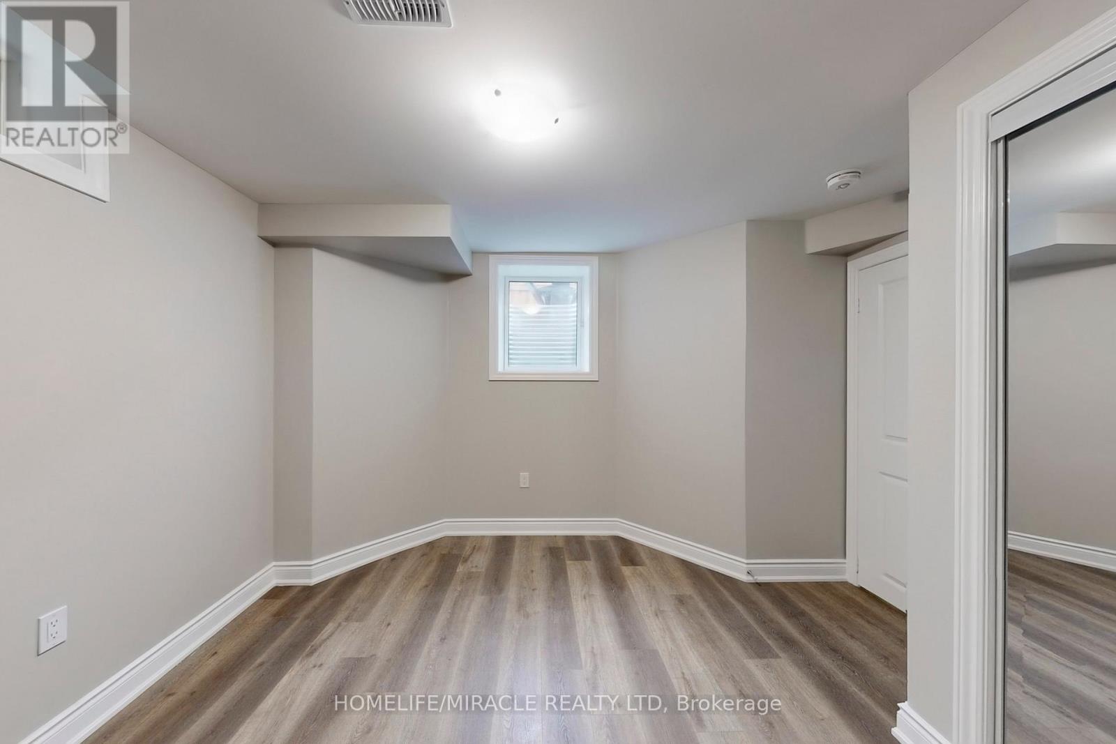 Bsmnt - 328 Dalgleish Gardens, Milton, Ontario  L9T 6Z6 - Photo 8 - W12706124