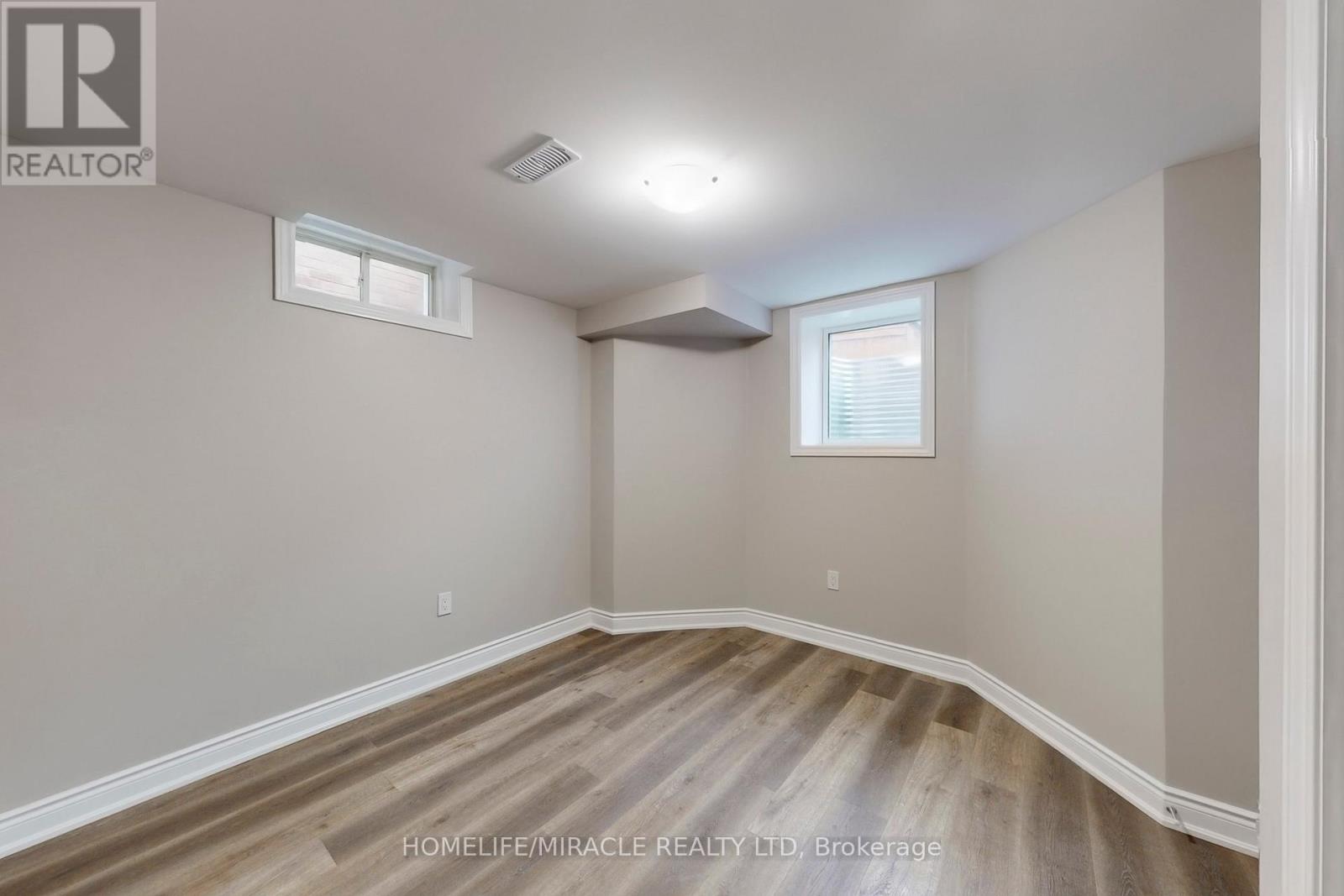 Bsmnt - 328 Dalgleish Gardens, Milton, Ontario  L9T 6Z6 - Photo 9 - W12706124