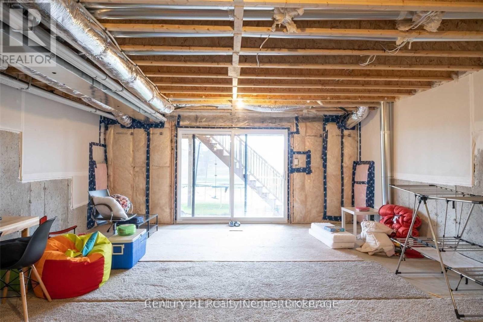 915 Robert Ferrie Drive, Kitchener, Ontario  N2R 0P2 - Photo 20 - X12706098