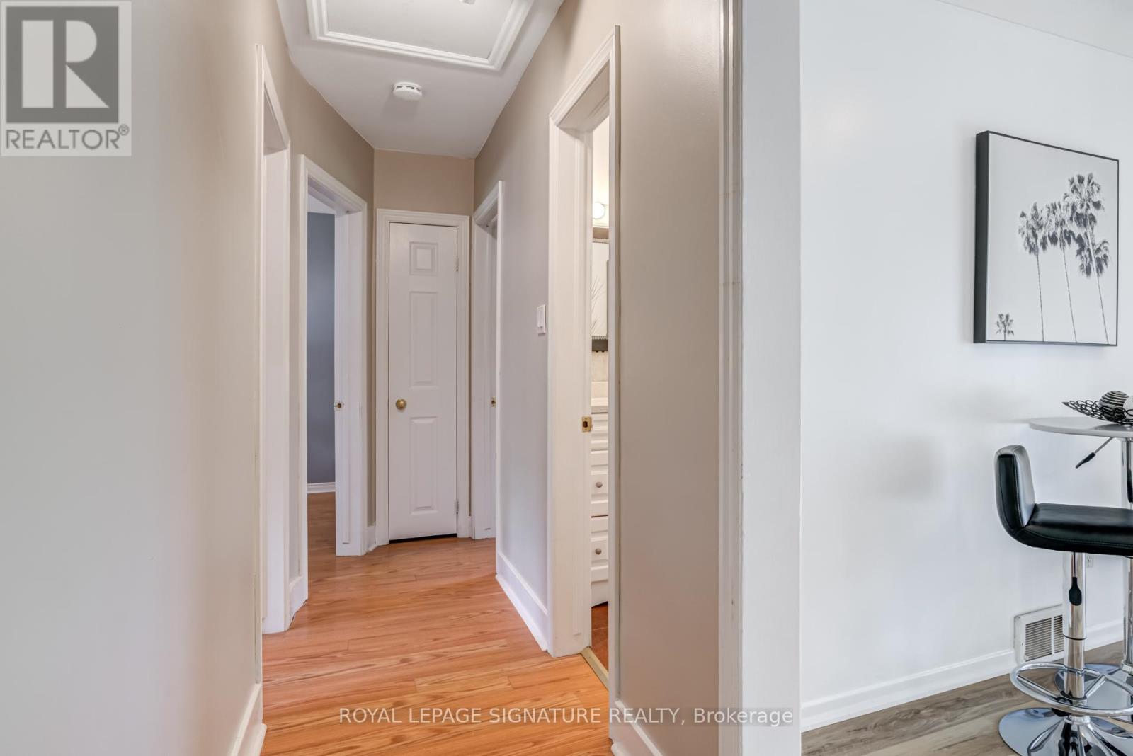 14 Caroline Street, St. Catharines, Ontario  L2T 3G1 - Photo 12 - X12706104