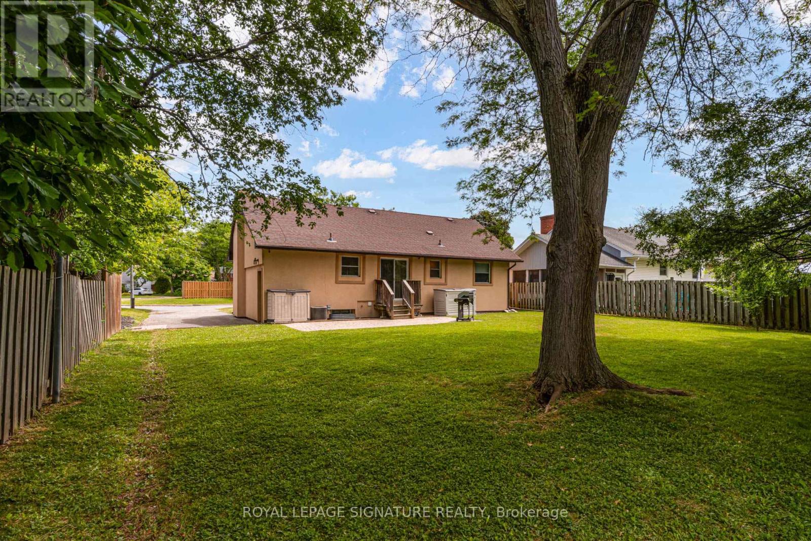 14 Caroline Street, St. Catharines, Ontario  L2T 3G1 - Photo 43 - X12706104