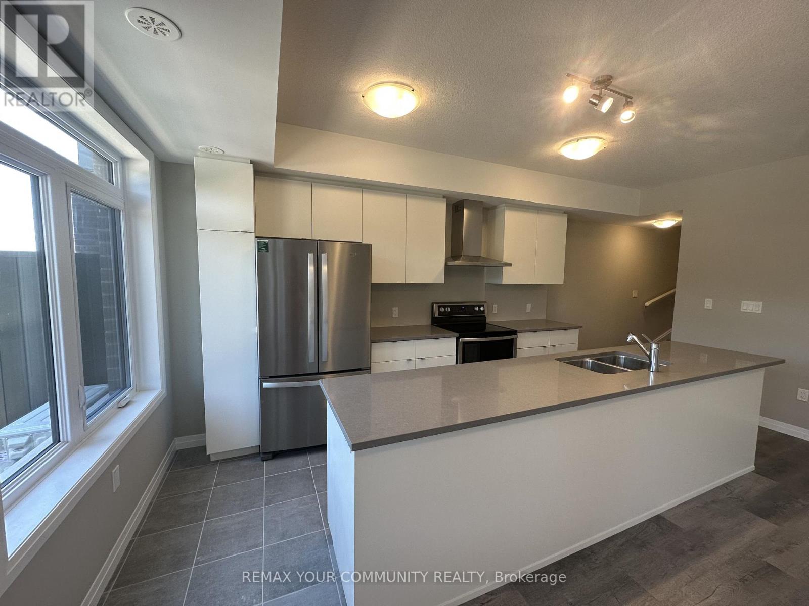 70 Thatcher Drive, Guelph, Ontario  N1L 1B3 - Photo 10 - X12706106