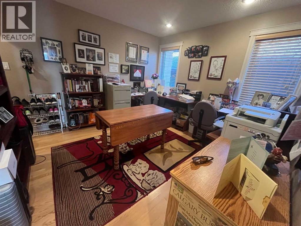 97 Ridgewood Crescent W, Lethbridge, Alberta  T1K 6C9 - Photo 10 - A2278907