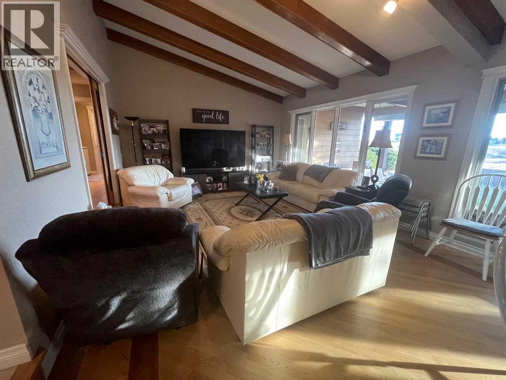 97 Ridgewood Crescent W, Lethbridge, Alberta  T1K 6C9 - Photo 9 - A2278907