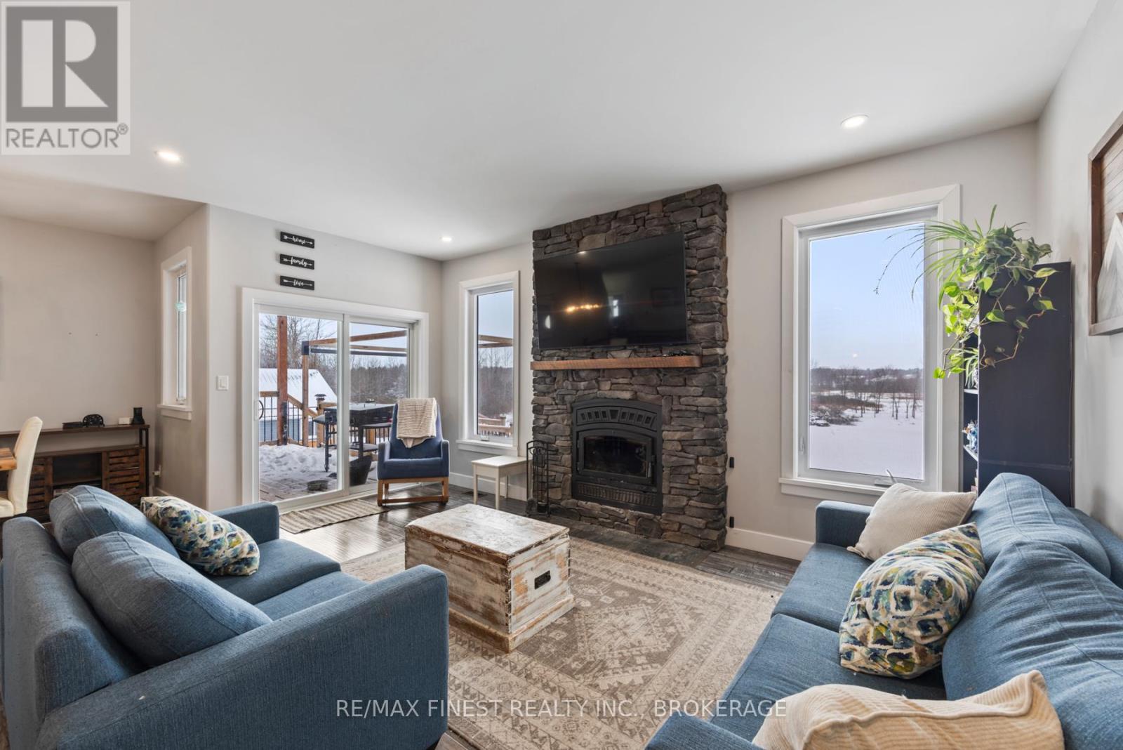 923 Maple Road, Loyalist, Ontario  K0H 2H0 - Photo 21 - X12702880