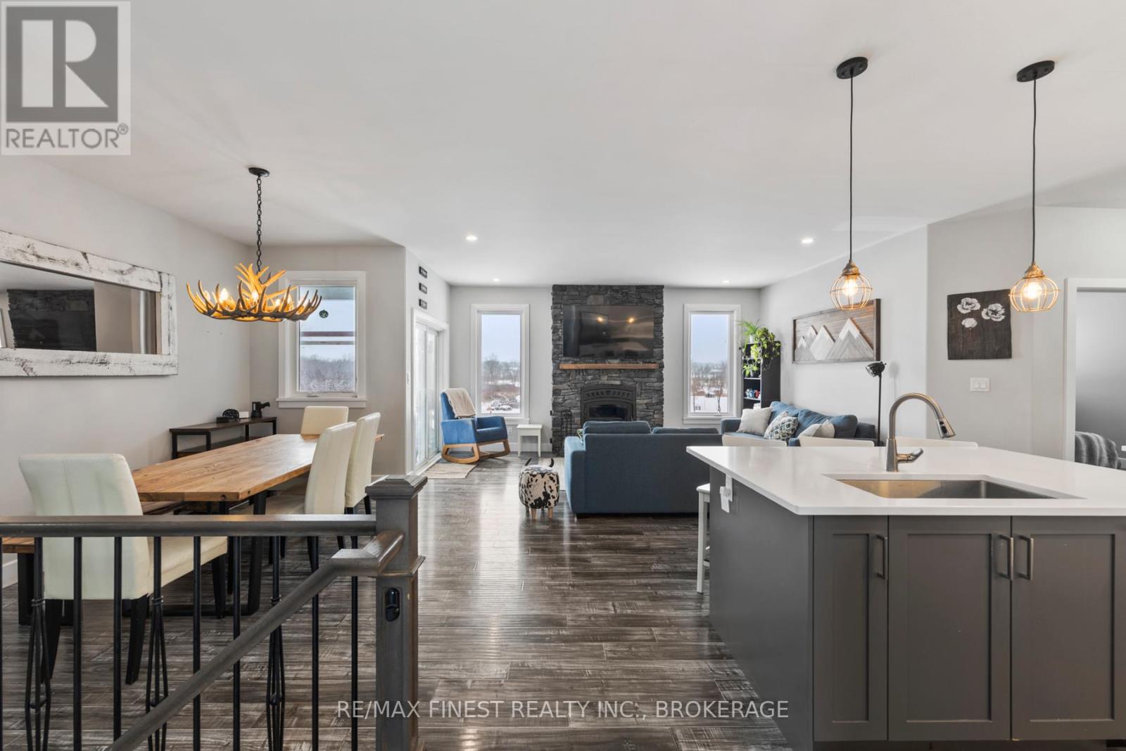 923 Maple Road, Loyalist, Ontario  K0H 2H0 - Photo 13 - X12702880