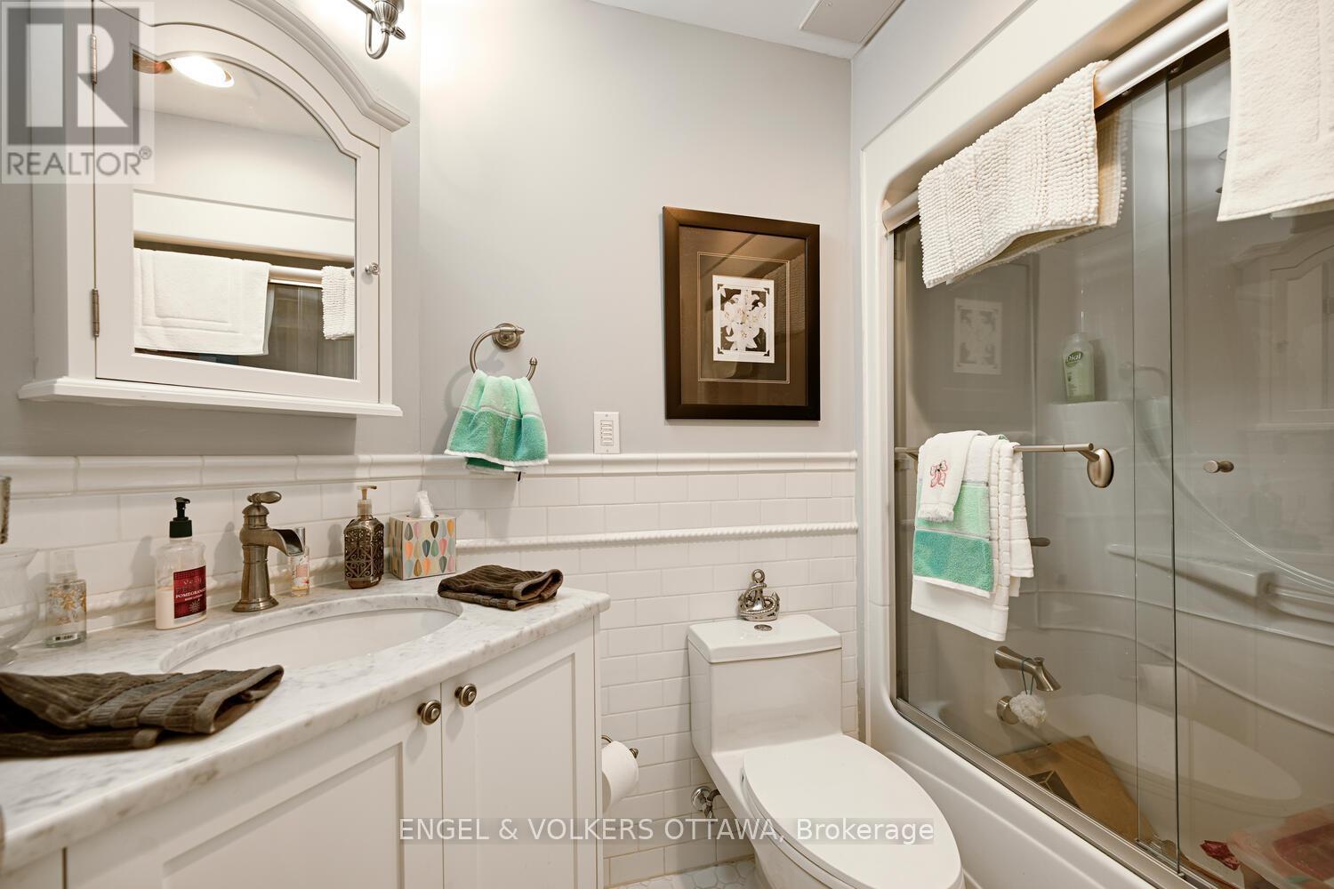 904 - 15 St Andrew Street, Brockville, Ontario  K6V 0B8 - Photo 22 - X12706136