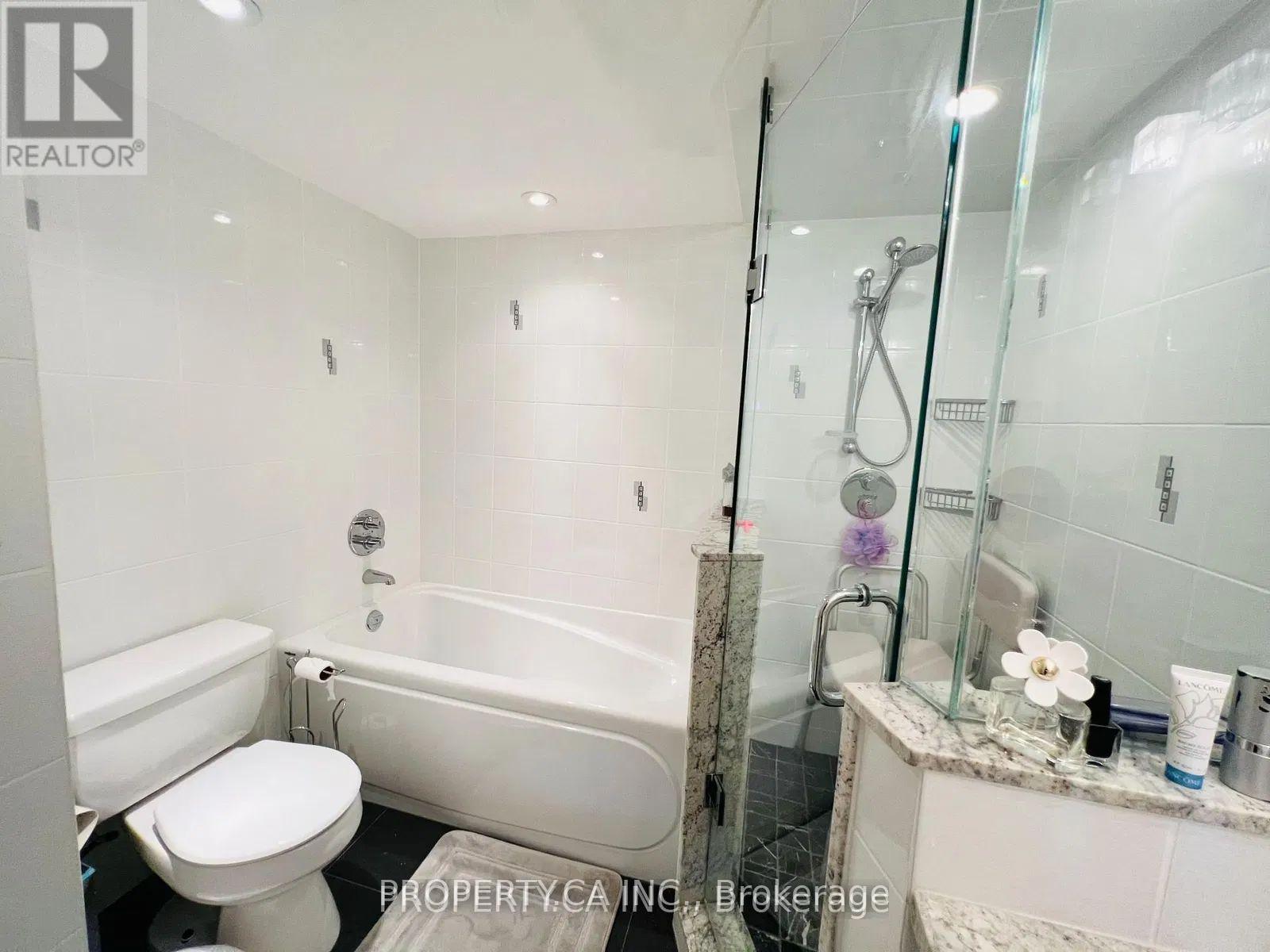 704 - 1121 Steeles Avenue W, Toronto, Ontario  M2R 3W7 - Photo 18 - C12706018