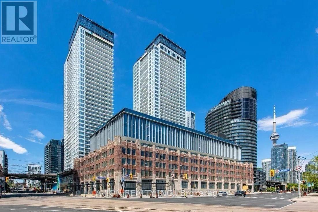 2808 - 17 Bathurst Street, Toronto, Ontario  M5V 0N1 - Photo 2 - C12706130