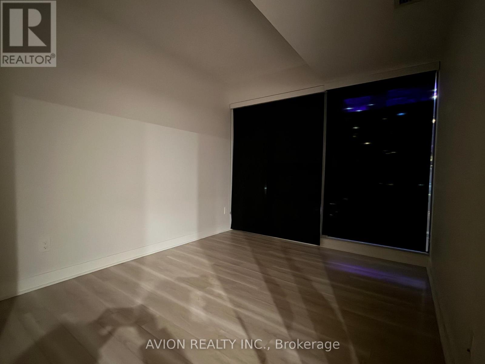 2808 - 17 Bathurst Street, Toronto, Ontario  M5V 0N1 - Photo 9 - C12706130