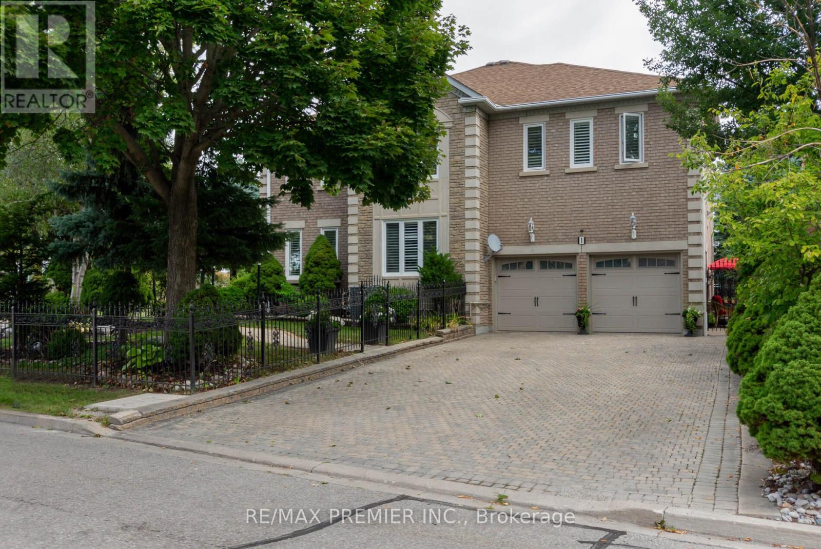 1 Radley Street, Vaughan, Ontario  L4L 8J7 - Photo 2 - N12706178
