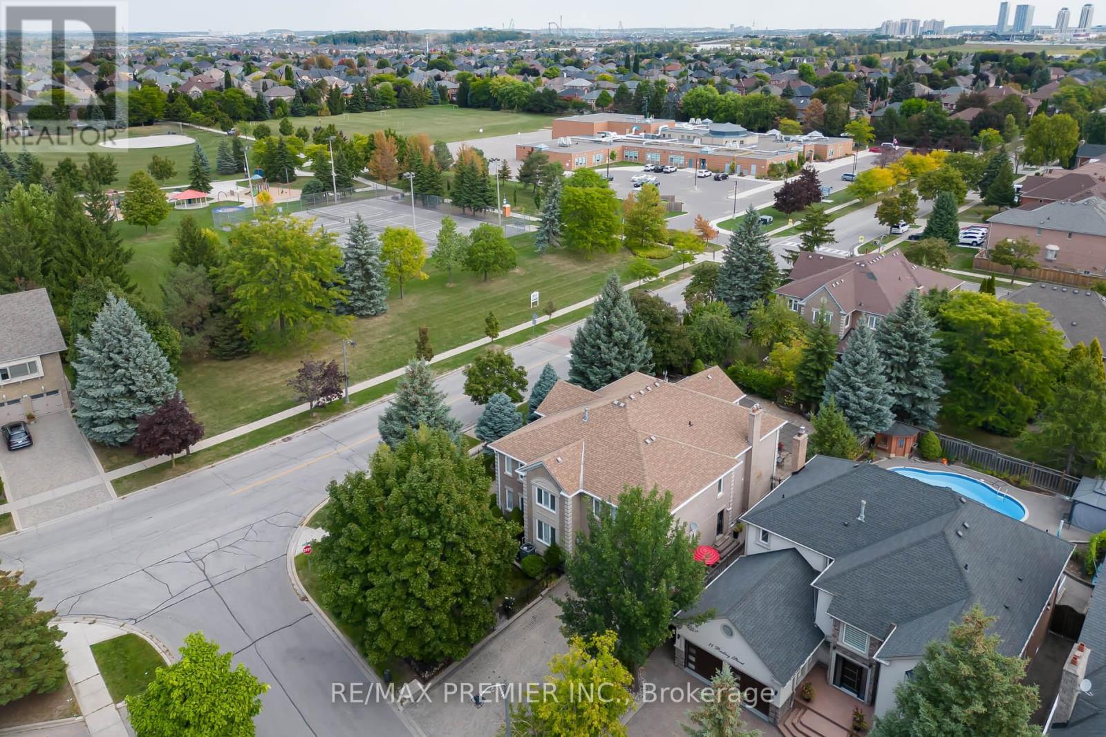 1 Radley Street, Vaughan, Ontario  L4L 8J7 - Photo 45 - N12706178