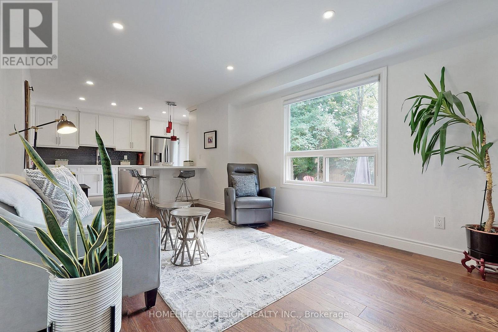 103 Cardinal Street, Barrie, Ontario  L4M 6G1 - Photo 12 - S12706158