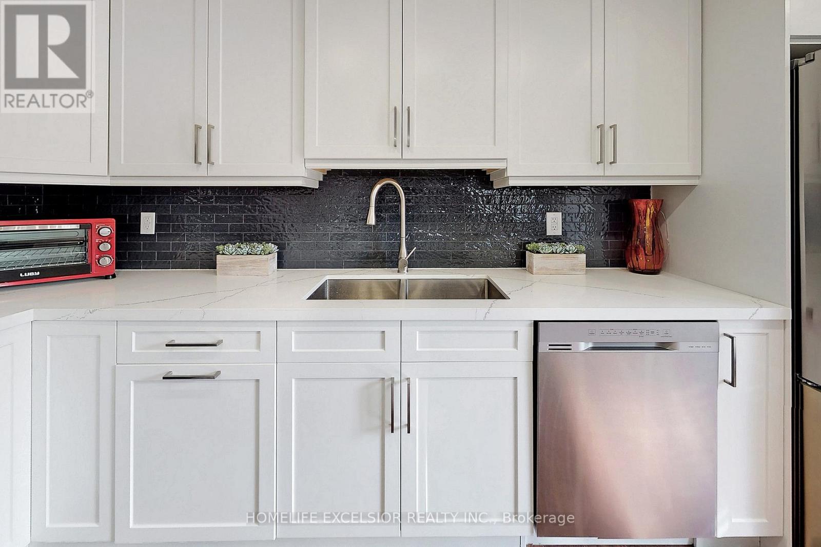 103 Cardinal Street, Barrie, Ontario  L4M 6G1 - Photo 19 - S12706158