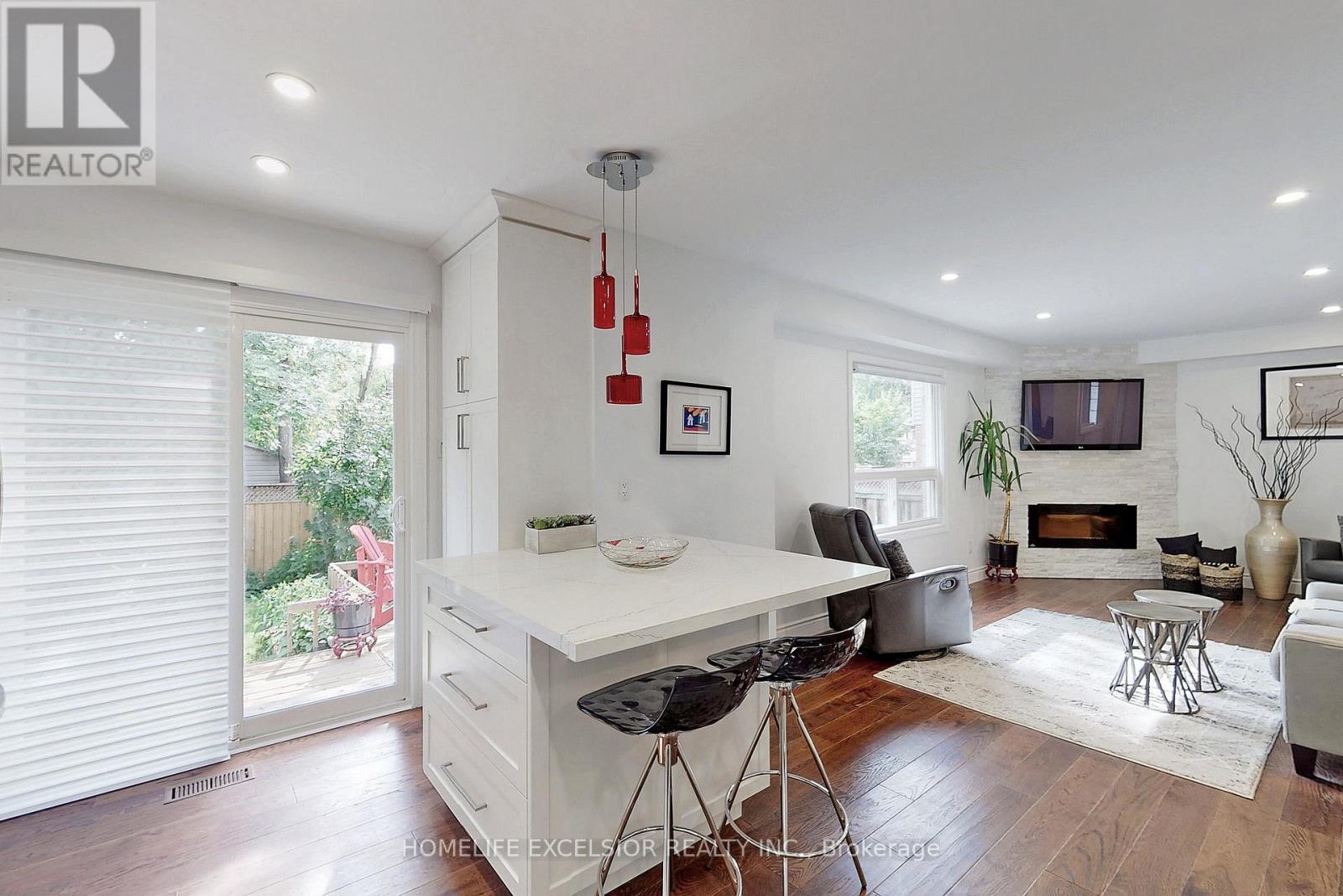 103 Cardinal Street, Barrie, Ontario  L4M 6G1 - Photo 21 - S12706158