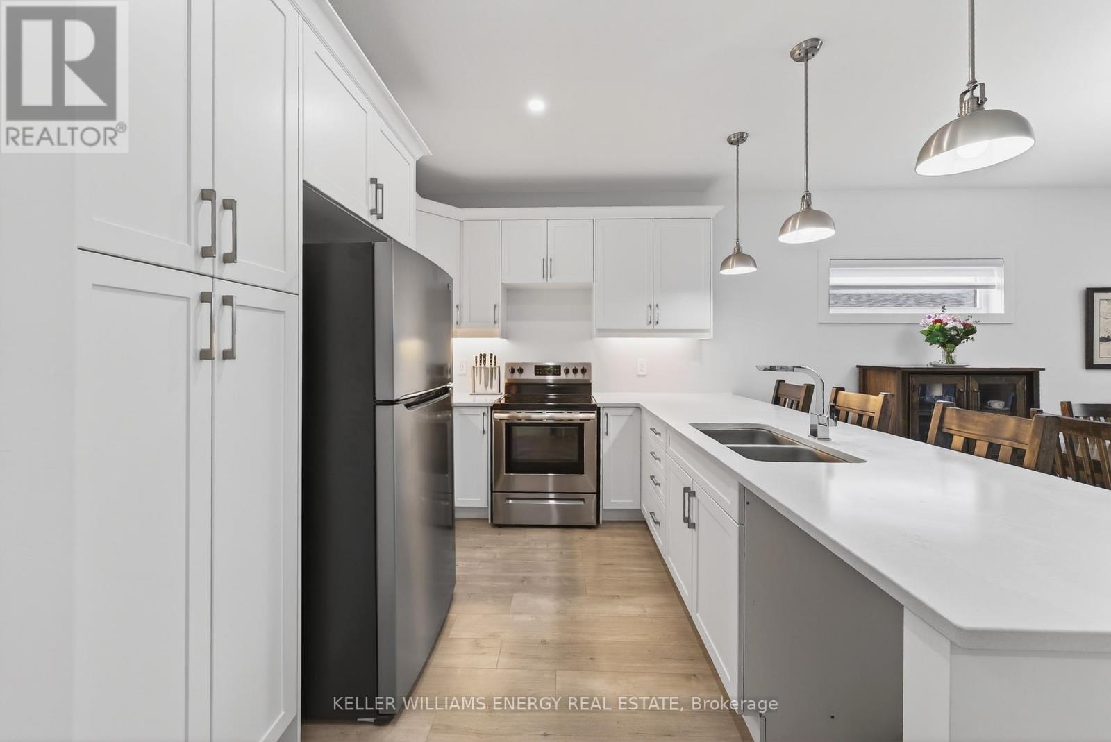 74 Meagan Lane, Quinte West, Ontario  K0K 2C0 - Photo 4 - X12704980