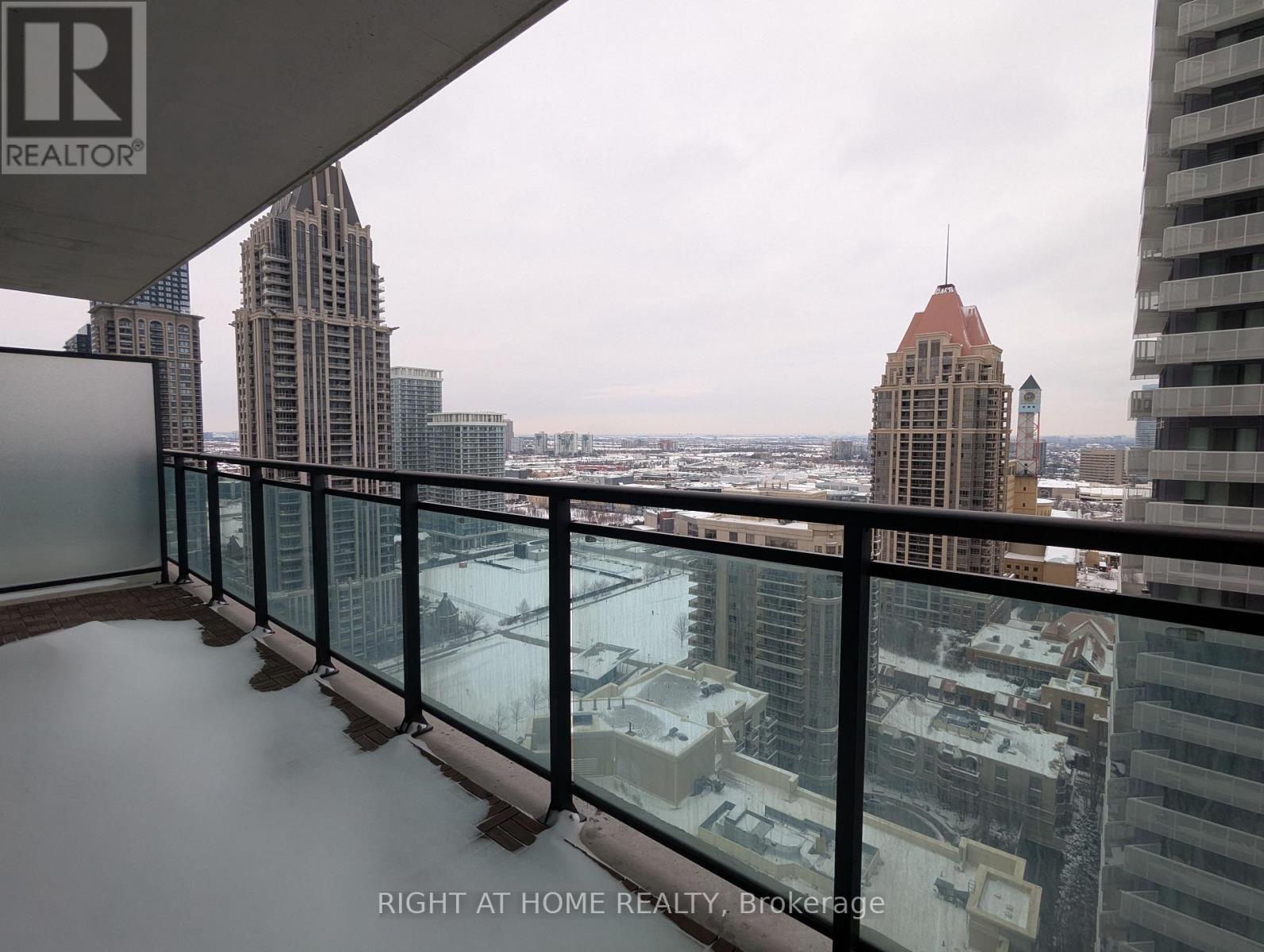 2210 - 4070 Confederation Parkway, Mississauga, Ontario  L5B 0E9 - Photo 13 - W12706144