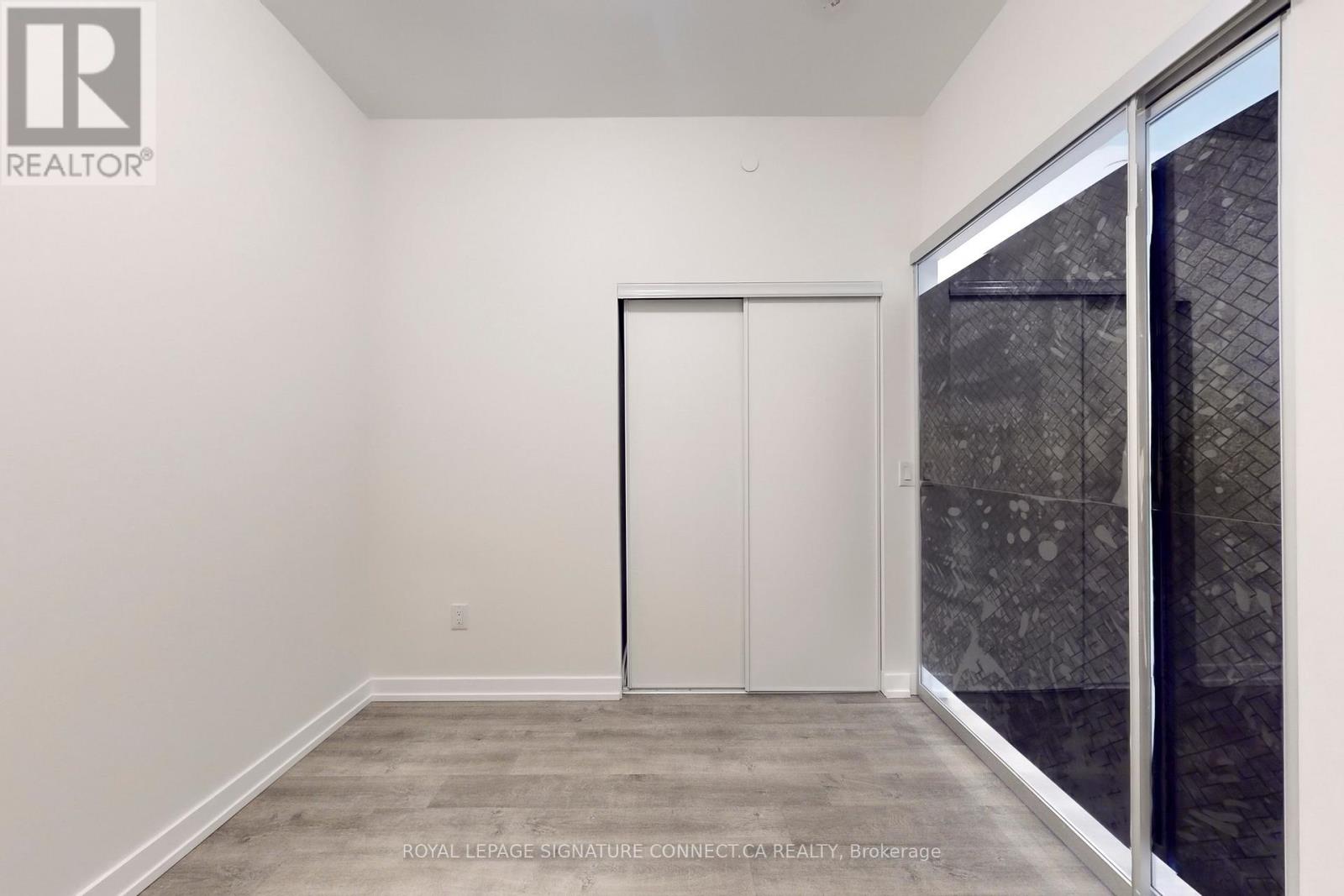 612 - 2300 St Clair Avenue W, Toronto, Ontario  M6N 0B3 - Photo 15 - W12706154