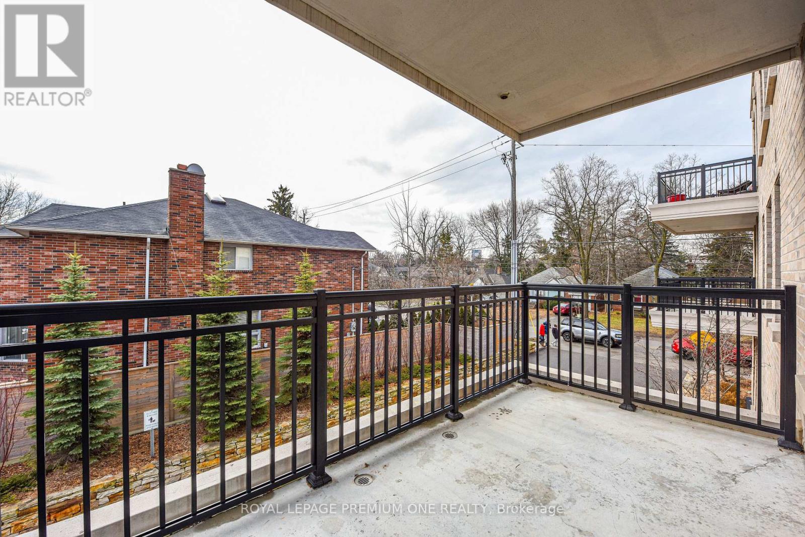 204 - 571 Prince Edward Drive N, Toronto, Ontario  M8X 0A1 - Photo 10 - W12706172