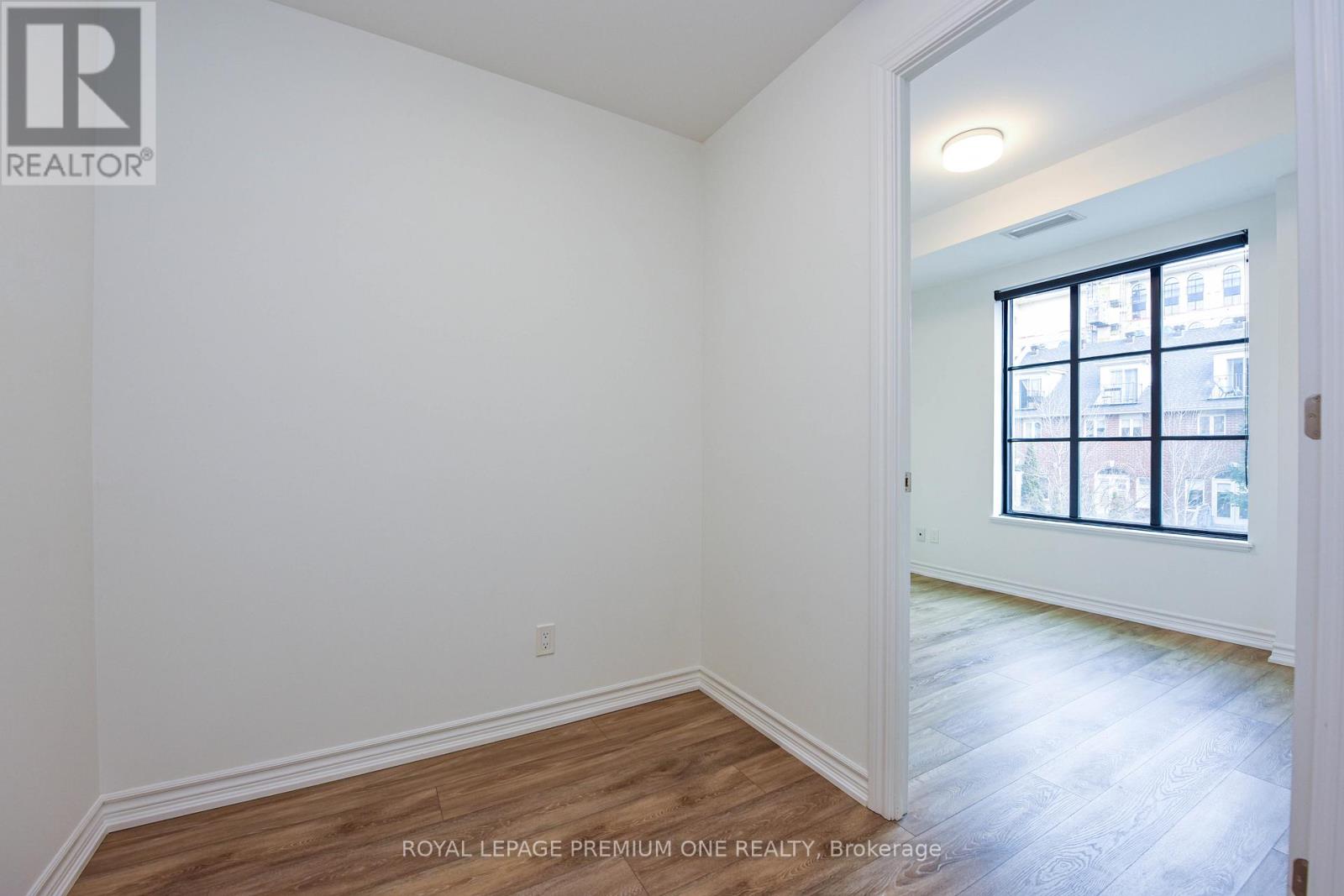 204 - 571 Prince Edward Drive N, Toronto, Ontario  M8X 0A1 - Photo 28 - W12706172