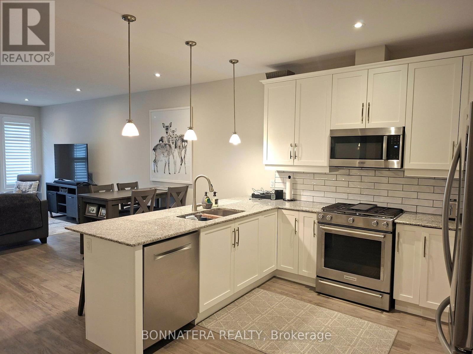 5 Mcclay Avenue, Grimsby, Ontario  L3M 0H7 - Photo 6 - X12706138