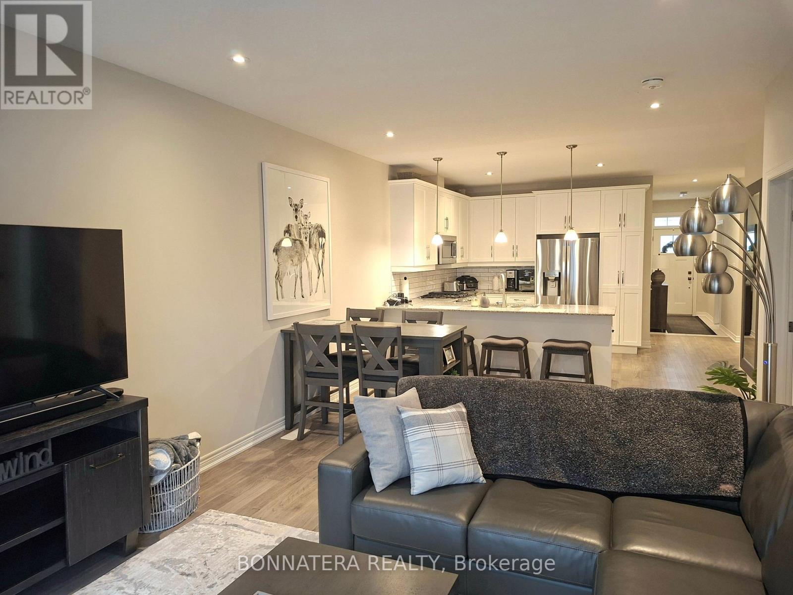 5 Mcclay Avenue, Grimsby, Ontario  L3M 0H7 - Photo 8 - X12706138