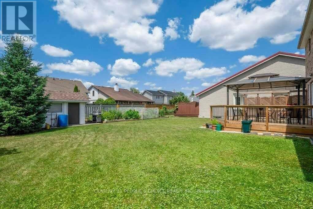 Lower - 2 Forfar Court, Kitchener, Ontario  N2B 3T5 - Photo 16 - X12706152