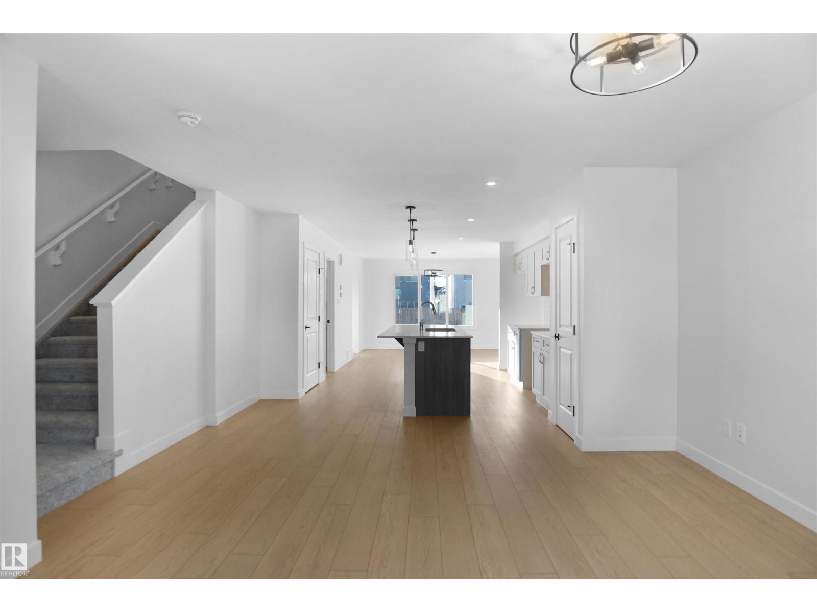 7347 181 Av Nw, Edmonton, Alberta  T5Z 0T4 - Photo 6 - E4464524