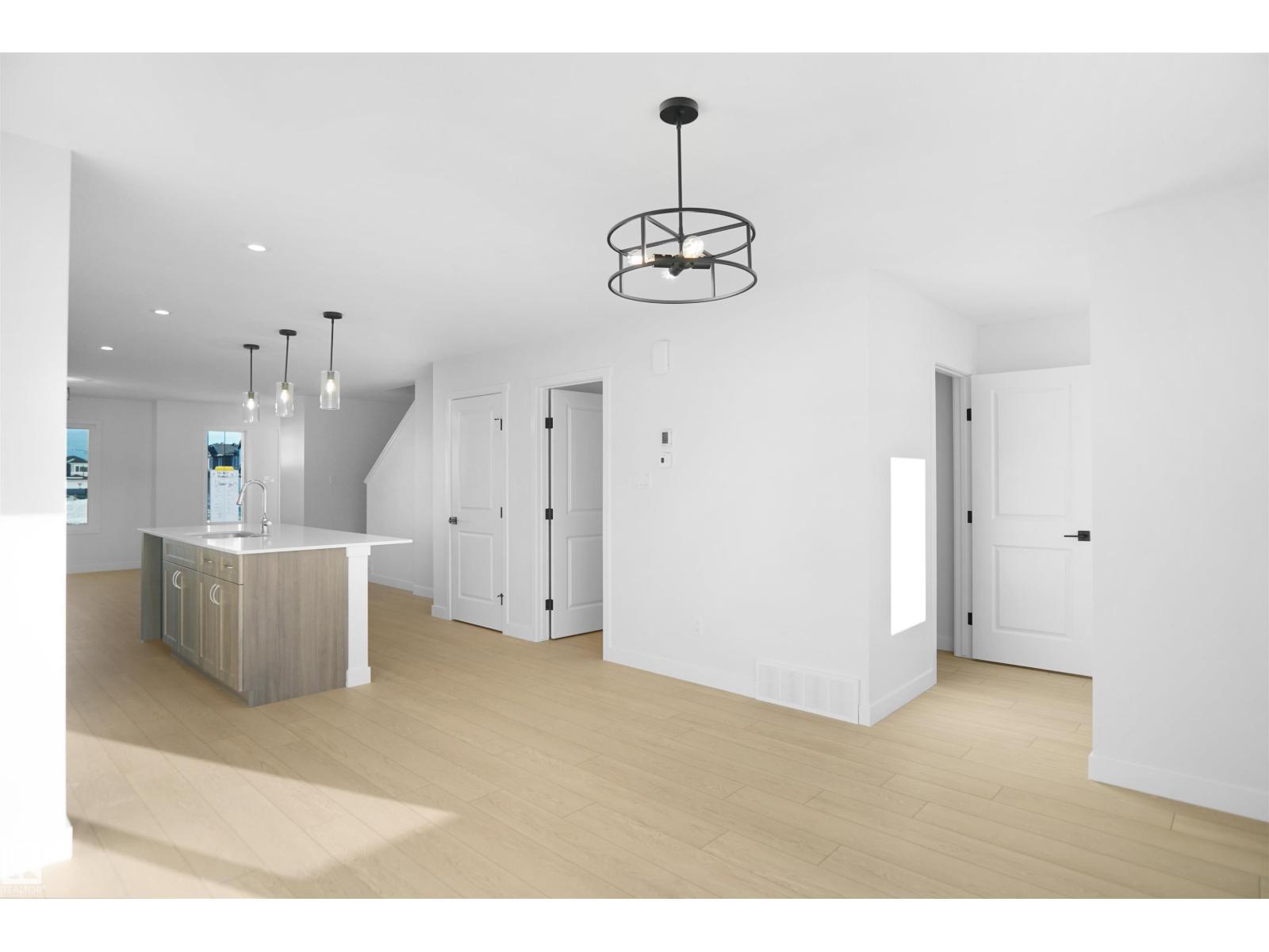 7347 181 Av Nw, Edmonton, Alberta  T5Z 0T4 - Photo 12 - E4464524