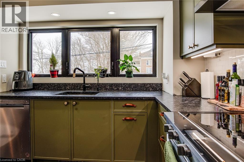 10 Weaver Street Unit# Upper, Cambridge, Ontario  N3C 1V8 - Photo 9 - 40799159