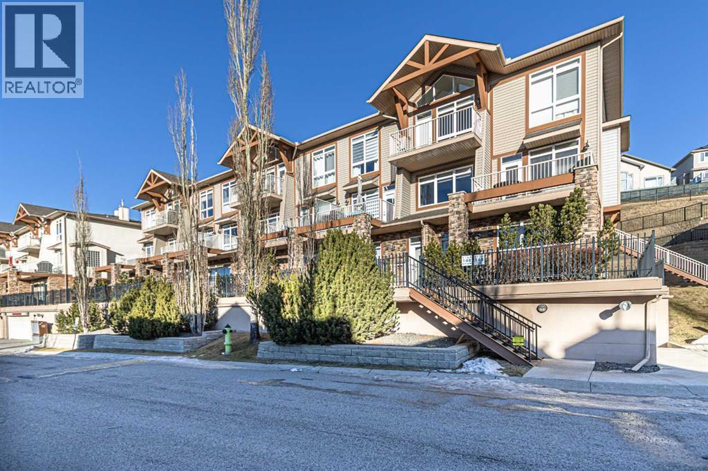 3, 148 Rockyledge View Nw, Calgary, Alberta  T3G 5Y4 - Photo 1 - A2279313