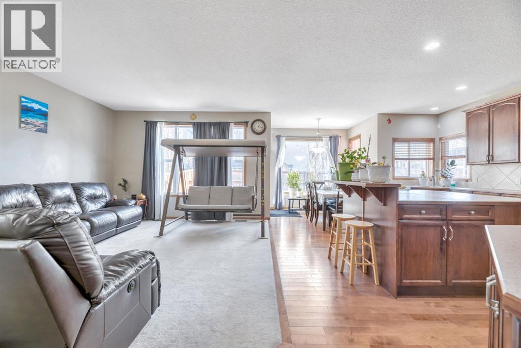 98 Pantego Road Nw, Calgary, Alberta  T3K 0B7 - Photo 6 - A2279941